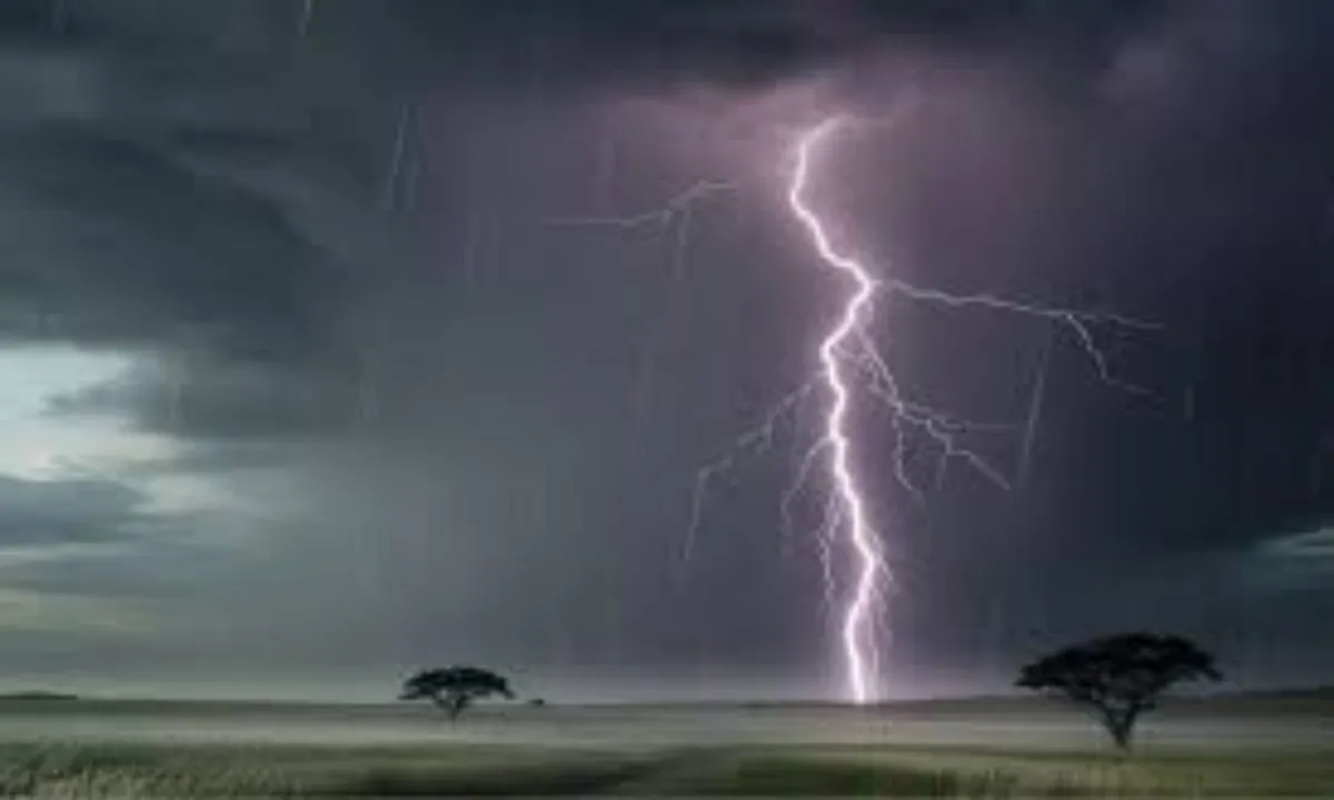 झारखंड में मौसम का मिजाज बदला, बारिश और उमस का मिला-जुला असर