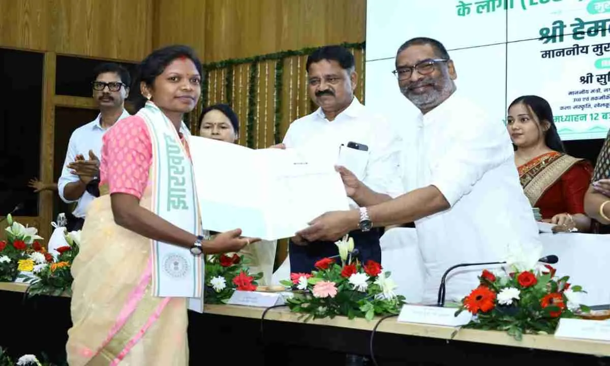 पर्यटन को बढ़ावा मिलने से यहां की अर्थव्यवस्था होगी मजबूत: हेमंत सोरेन 