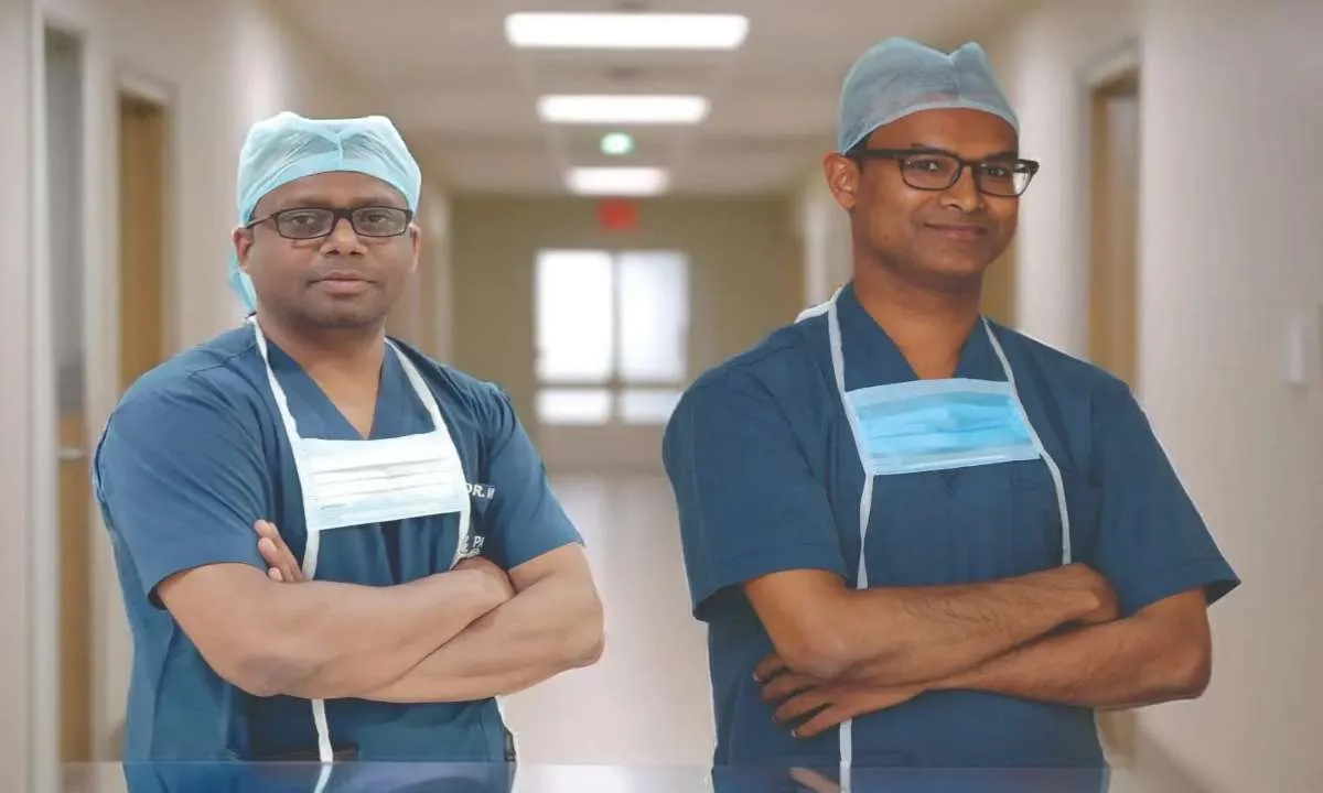 पारस हॉस्पिटल में हुआ खून के थक्के से नीला पड़े हाथ का सफल इलाज 