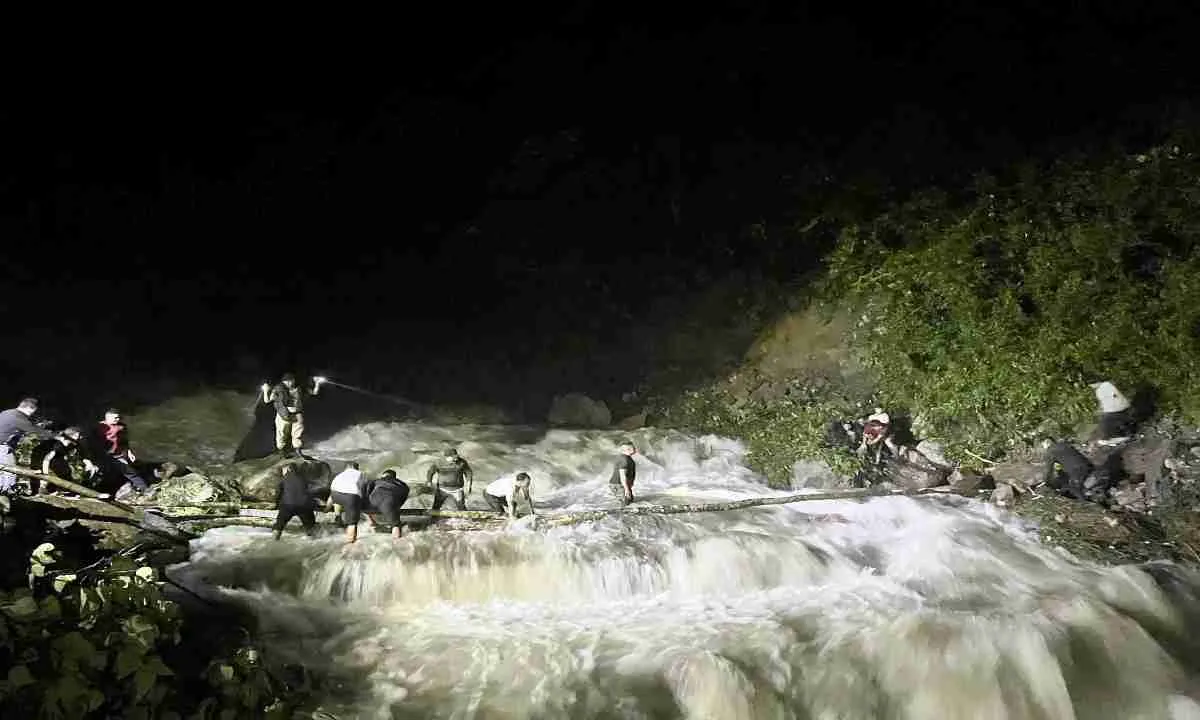 सिक्किम में भूस्खलन, 3 लोगों की मौत, 2 गंभीर रूप से घायल