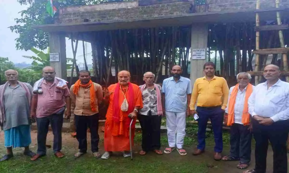 Ranchi News: माँ तारा मंदिर निर्माण समिति की बैठक संपन्न