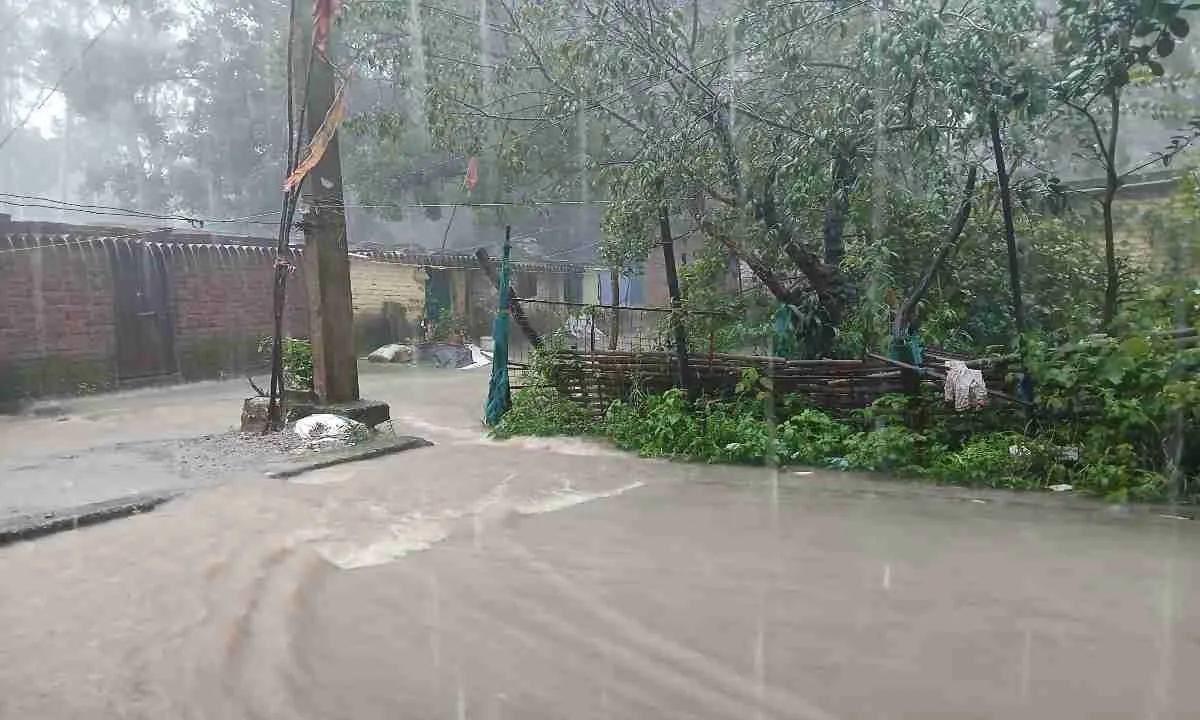 झारखंड के विभिन्न जिलों में 24-25 सितंबर को भारी वर्षा की संभावना, येलो अलर्ट जारी