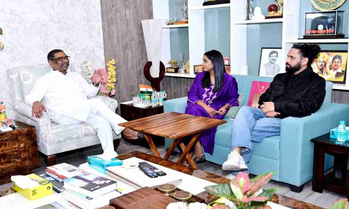 बॉलीवुड गायिका शिल्पा राव ने मुख्यमंत्री हेमन्त सोरेन से की मुलाकात 