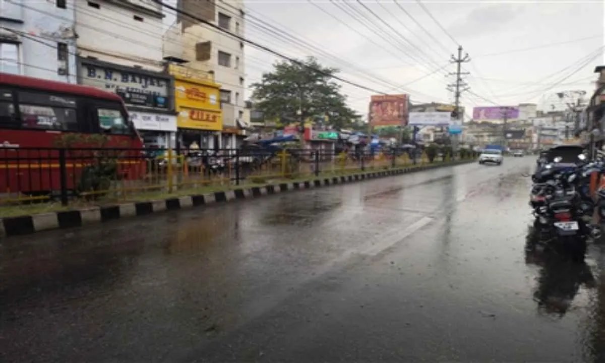 Jharkhand Weather: मांडर में रिकॉर्ड तोड़ बारिश, 140 मिमी से ज्यादा बारिश दर्ज