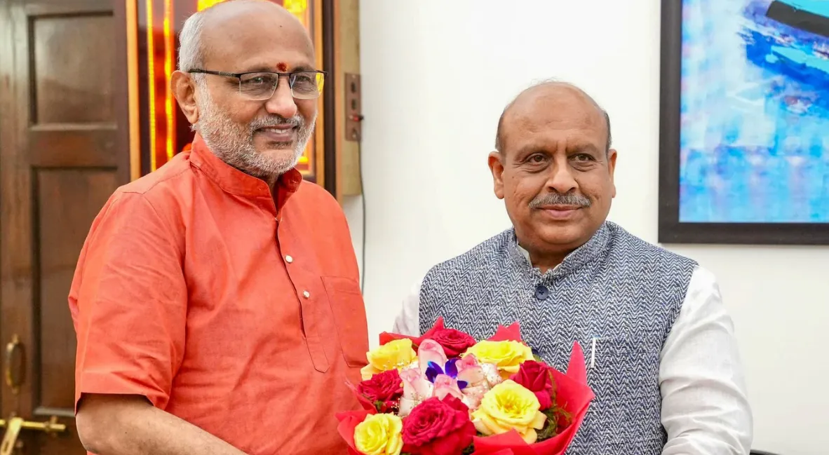 Vice President Election 2025: सी.पी. राधाकृष्णन बने नए उपराष्ट्रपति, देशभर में जश्न, नेताओं की बधाइयाँ