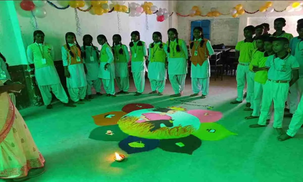 डी.ए.वी. पब्लिक स्कूल में सृजनात्मकता और सौंदर्य का अनोखा संगम  