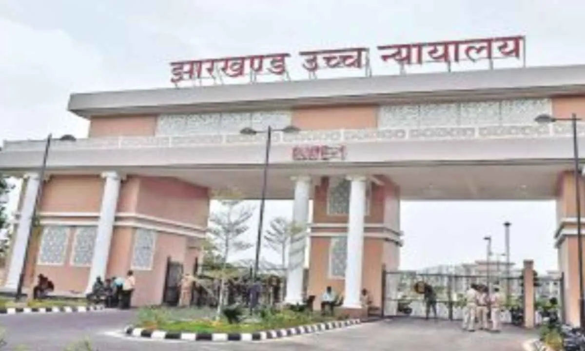 झारखंड हाईकोर्ट सख्त, सूर्या हांसदा के फर्जी मुठभेड़ की जांच को लेकर सीबीआई जांच की मांग पर मांगा जवाब