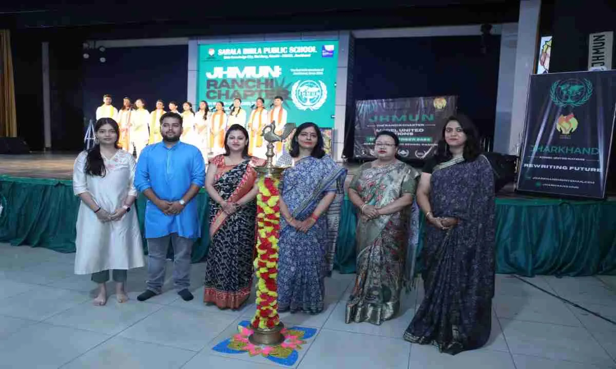 Ranchi News: सरला बिरला पब्लिक स्कूल में झारखण्ड मॉडल यूनाइटेड नेशंस 2025 का आयोजन 