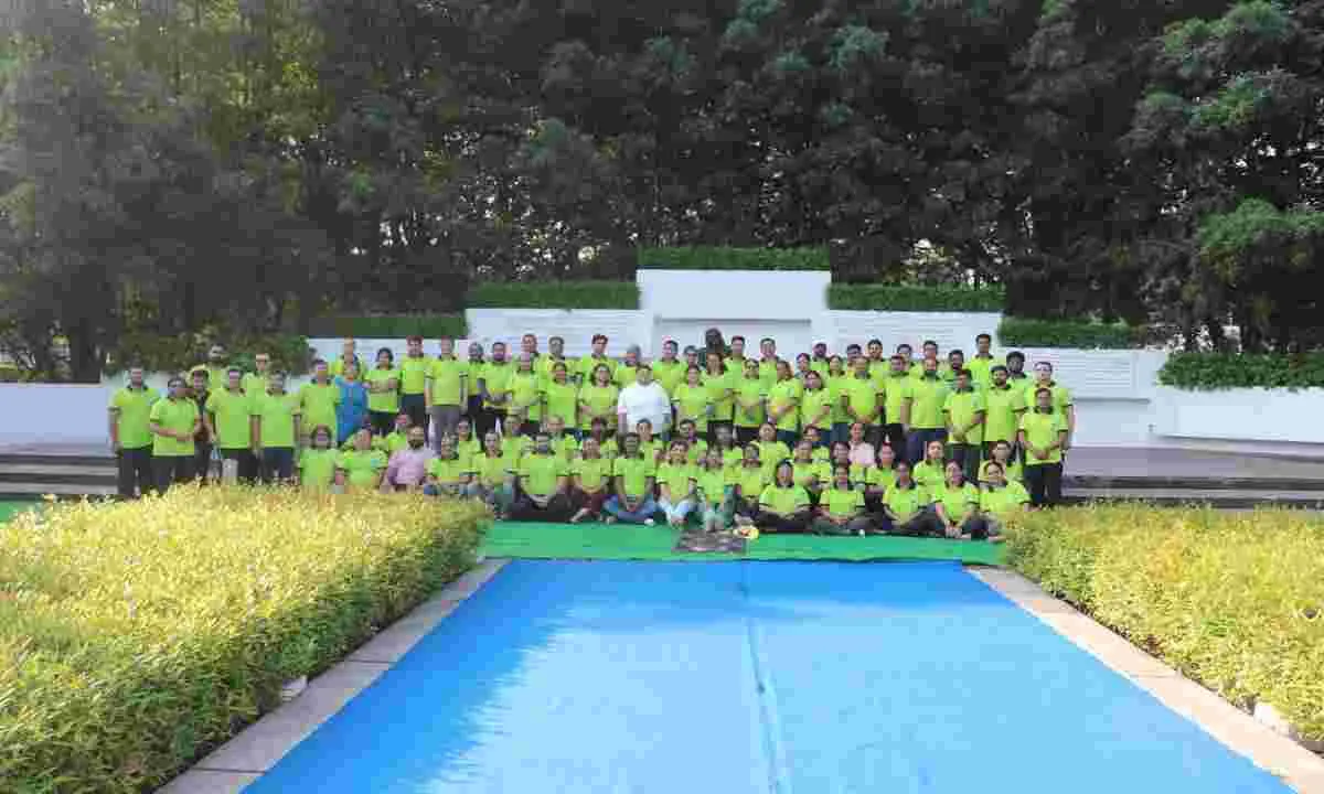 टाटा मेन हॉस्पिटल ने विशेष जागरूकता सत्र के साथ मनाया वर्ल्ड स्पाइन डे