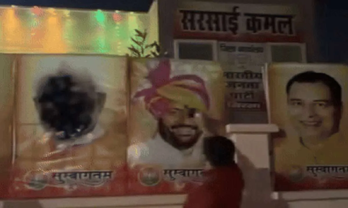 सिरसा पोस्टर विवाद गरमाया: भाजपा की शिकायत पर युवकों की तुरंत गिरफ्तारी