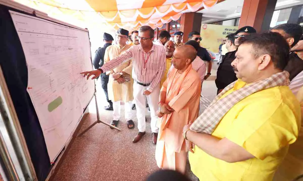 बनारस रेलवे स्टेशन से प्रधानमंत्री मोदी देंगे वंदे भारत की सौगात