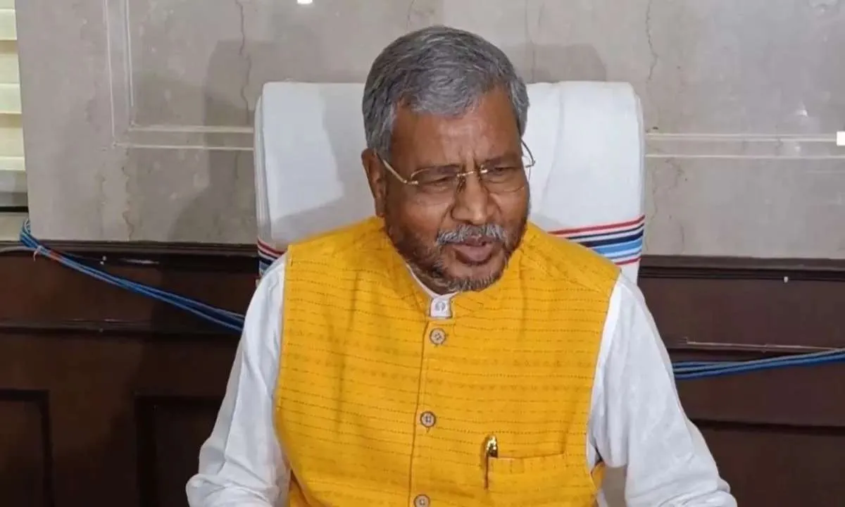  डीजीपी अनुराग गुप्ता के इस्तीफे पर विपक्ष ने उठाए सवाल, नई नियुक्ति पर राजनीति तेज