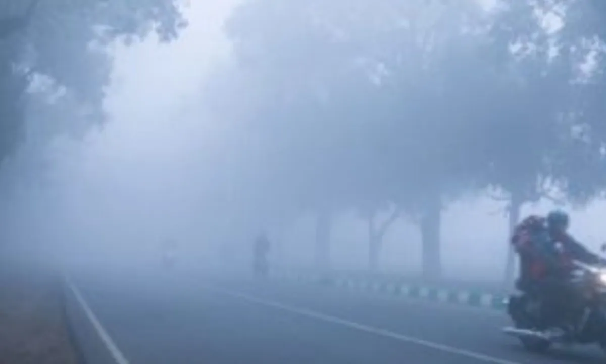 खूंटी जिले में बढ़ी ठंड की मार, प्रशासनिक उदासीनता से गरीब बेहाल