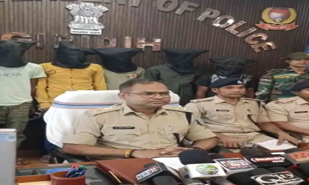 जामताड़ा कनेक्शन: गिरिडीह से साइबर गैंग का पर्दाफाश, पांच ऑनलाइन ठग गिरफ्तार