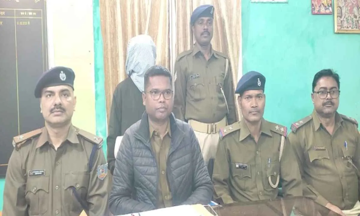 आज़ादनगर में कथित चोरी का पुलिस ने किया खुलासा, शिकायतकर्ता ही निकला आरोपी