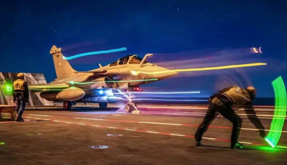 ASMPA-R Missile: फ्रांस ने दिखाई नई सुपरसोनिक न्यूक्लियर क्रूज मिसाइल, यूरोप में बढ़ा डिटरेंस पावर