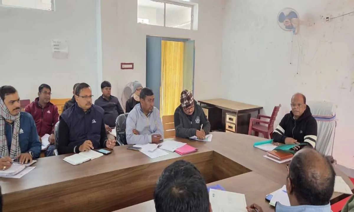 प्रखण्ड स्तरीय समन्वयक समिति की बैठक आयोजित, विकास कार्यों की समीक्षा