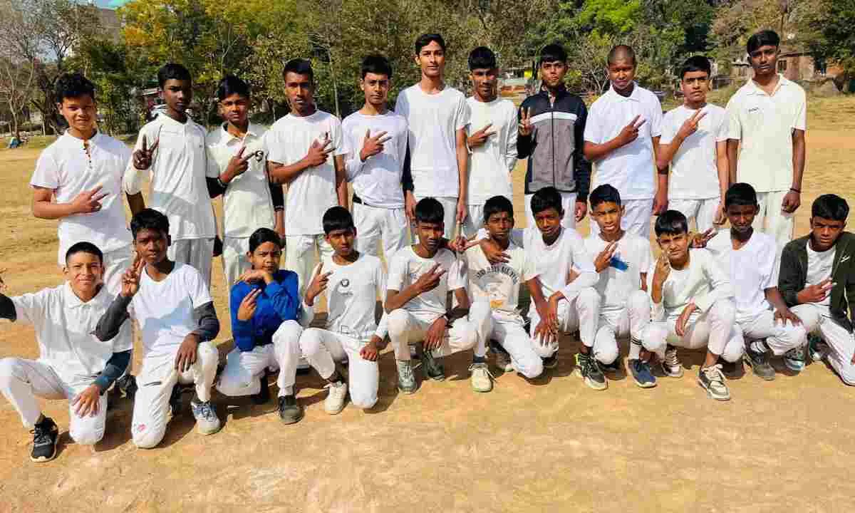 एमएमके इंटर हाउस क्रिकेट टूर्नामेंट 2025 का शानदार आगाज़, ग्रीन हाउस की धमाकेदार जीत