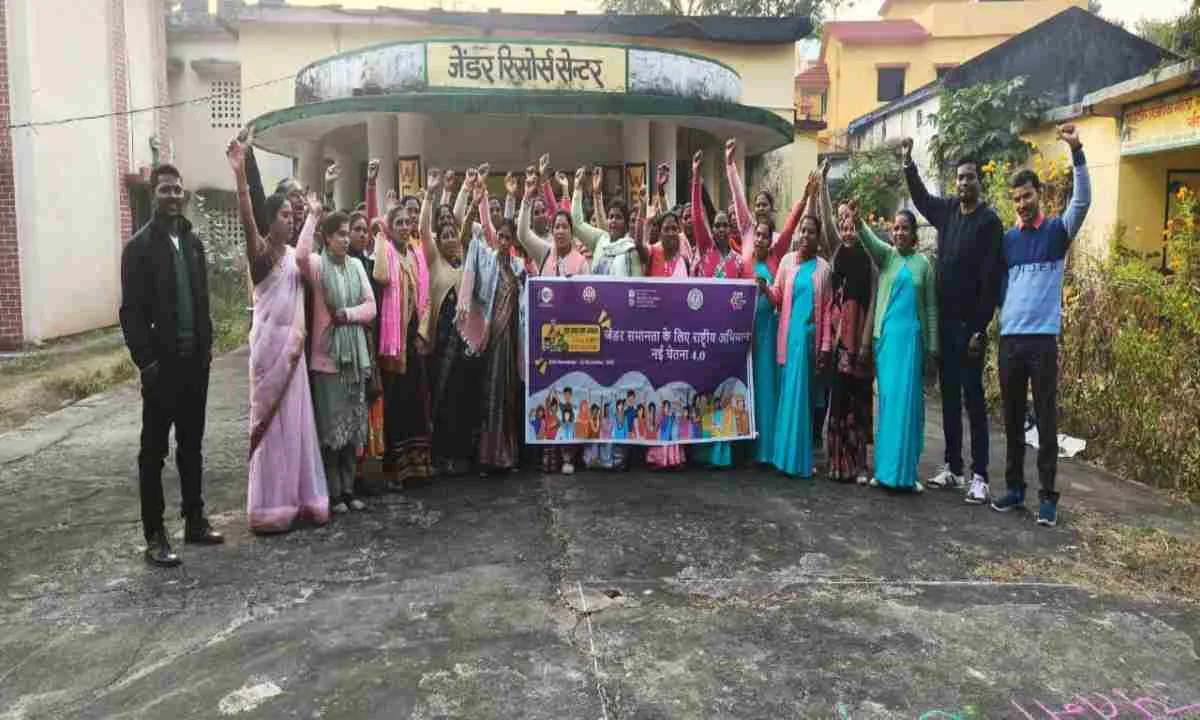 कुरडेग ब्लॉक टीम ने ठेठईटांगर में जेंडर रिसोर्स सेंटर का किया सफल एक्सपोजर विजिट