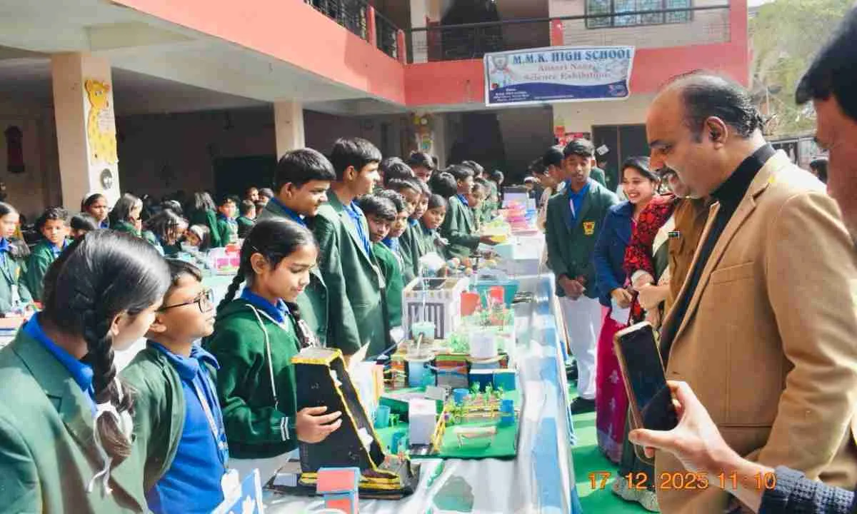 एमएमके हाई स्कूल, बरियातू में विज्ञान एवं कला प्रदर्शनी का भव्य आयोजन, 250 से अधिक मॉडल प्रदर्शित