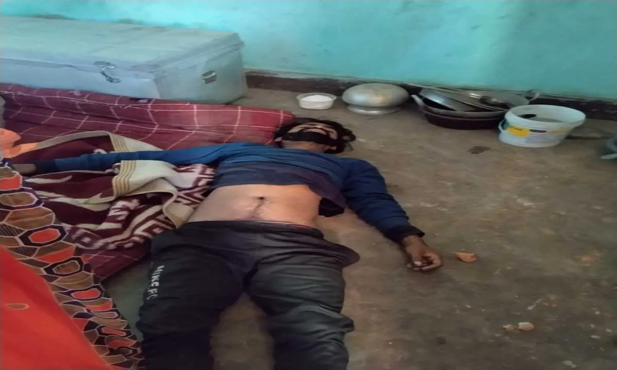 युवक का शव बरामद, आत्महत्या की आशंका से इलाके में सनसनी