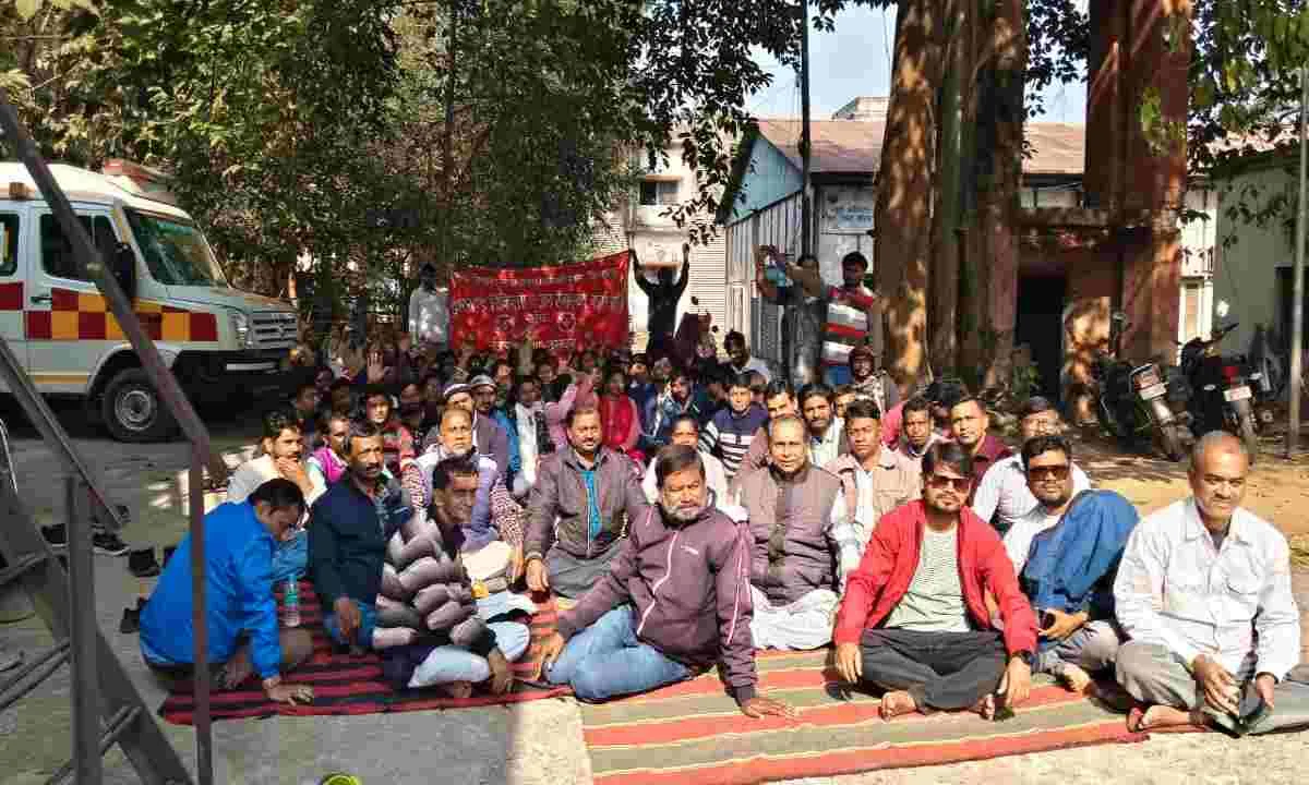 आउटसोर्सिंग कर्मचारियों का 6 माह का वेतन बकाया: चिकित्सा संघ ने दी आंदोलन की चेतावनी 