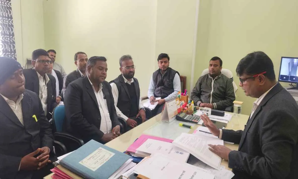 बड़की सरिया नगर निकाय चुनाव को लेकर एसडीएम ने दिए कई निर्देश 