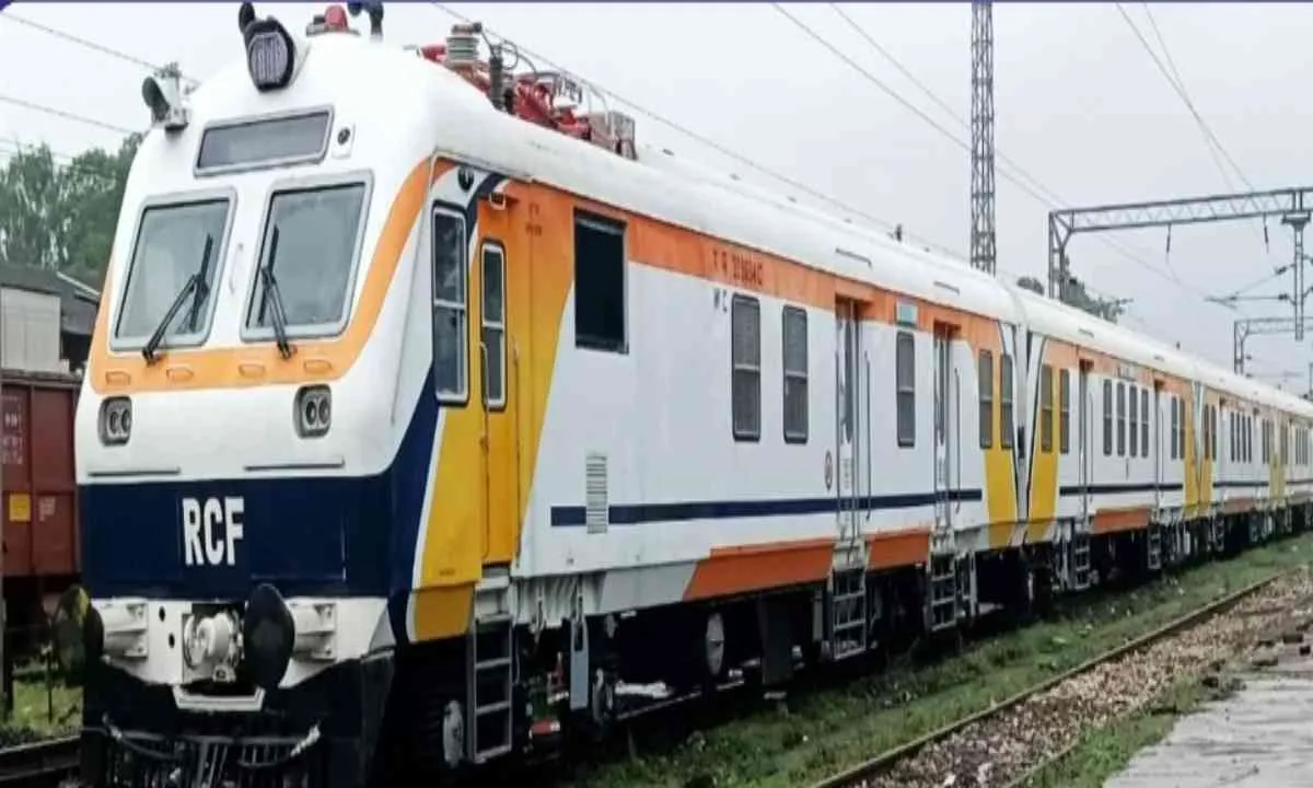 विकास कार्यों के कारण कई ट्रेनों के संचालन में बदलाव, यात्री रहें सतर्क