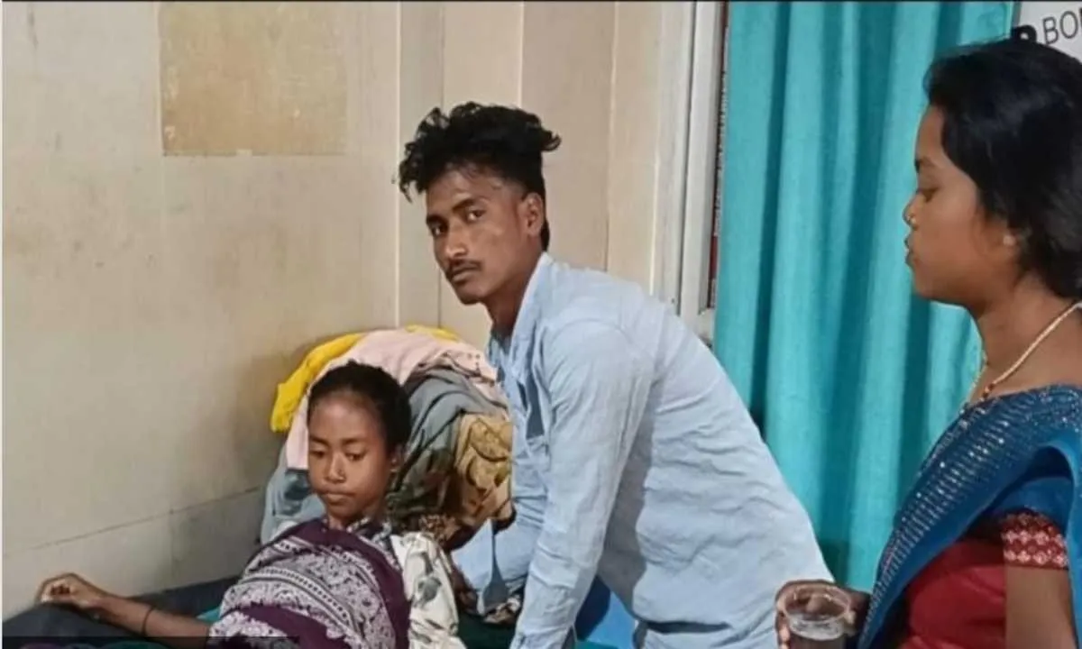 शादी समारोह में जा रही 13 वर्षीय किशोरी को ऑटो ने मारी टक्कर, हालत गंभीर