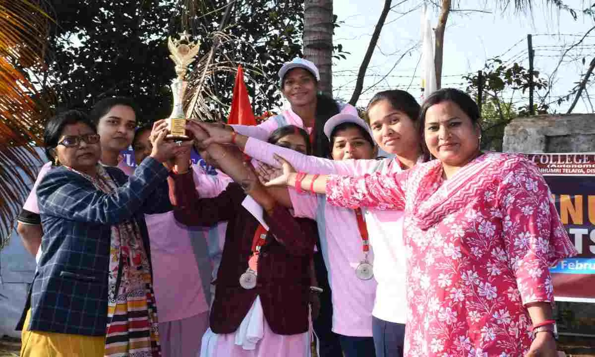 Koderma News : ग्रिजली कॉलेज ऑफ एजुकेशन में दो दिवसीय वार्षिक खेलकूद प्रतियोगिता का सफल समापन