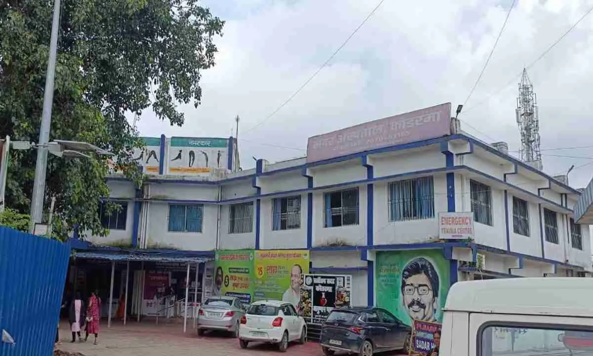 Koderma News : NH-20 पर सड़क पार कर रहे व्यक्ति को तेज रफ्तार वाहन ने कुचला