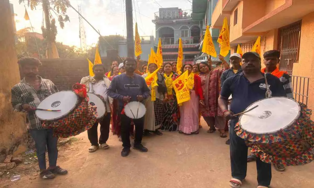 वार्ड 22 से प्रत्याशी मिताली रश्मि को महिलाओं सहित सभी वर्गों का मिल रहा अपार समर्थन