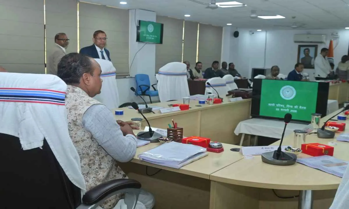 रिम्स-2 को लेकर स्वास्थ्य मंत्री की भावुक अपील, राजनीति से ऊपर उठने का आग्रह