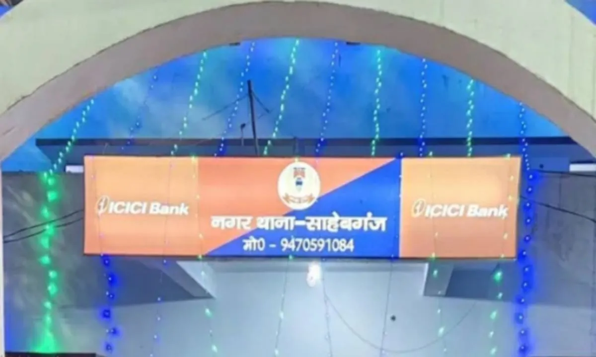 Sahebganj News : जनसमर्थन से घबराकर असामाजिक तत्वों ने फाड़े प्रचार बैनर: सत्यप्रकाश सिन्हा