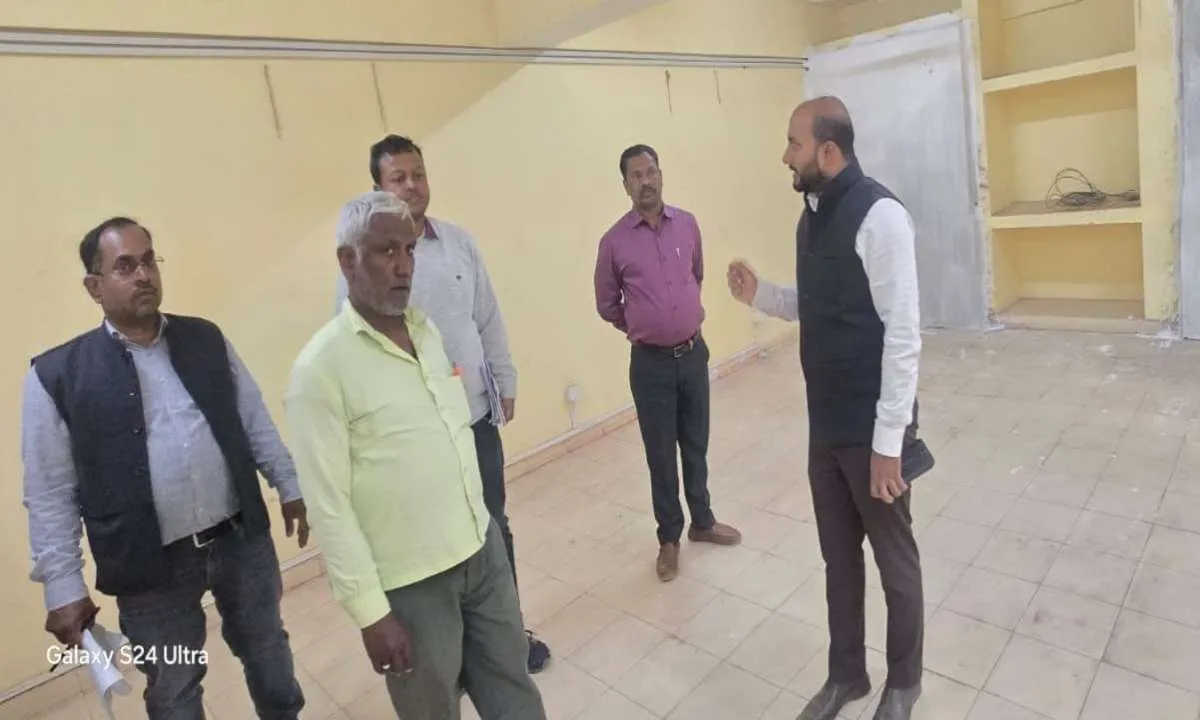 Koderma News : मतगणना की तैयारी परखी गई, सुरक्षा और पारदर्शिता पर दिया गया विशेष जोर