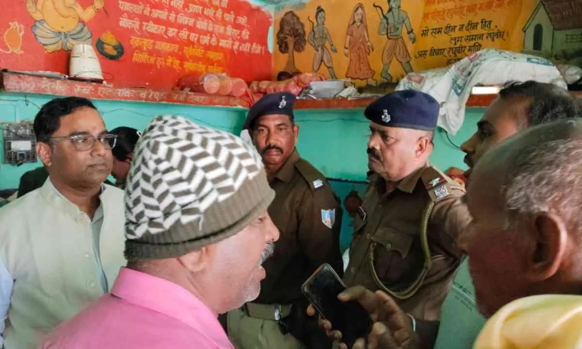 Koderma News:  बाल श्रम के खिलाफ अभियान तेज, होटल से बच्चे का रेस्क्यू