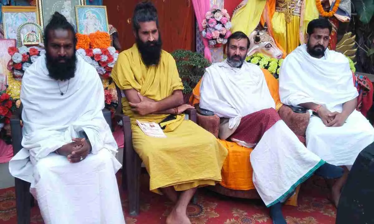 अंतरराष्ट्रीय हिंदी दिवस पर गौ-गंगा-गीता-गायत्री रक्षा अभियान का ऐलान