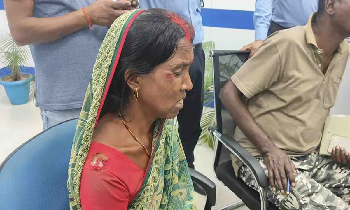 गोमिया में बैंक से निकली महिला से 1.10 लाख की छिनतई, बदमाश फरार