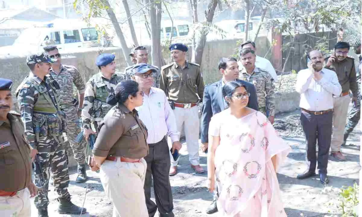 Palamu News : चुनाव को शांतिपूर्ण बनाने के लिए प्रशासन की सख्त तैयारी