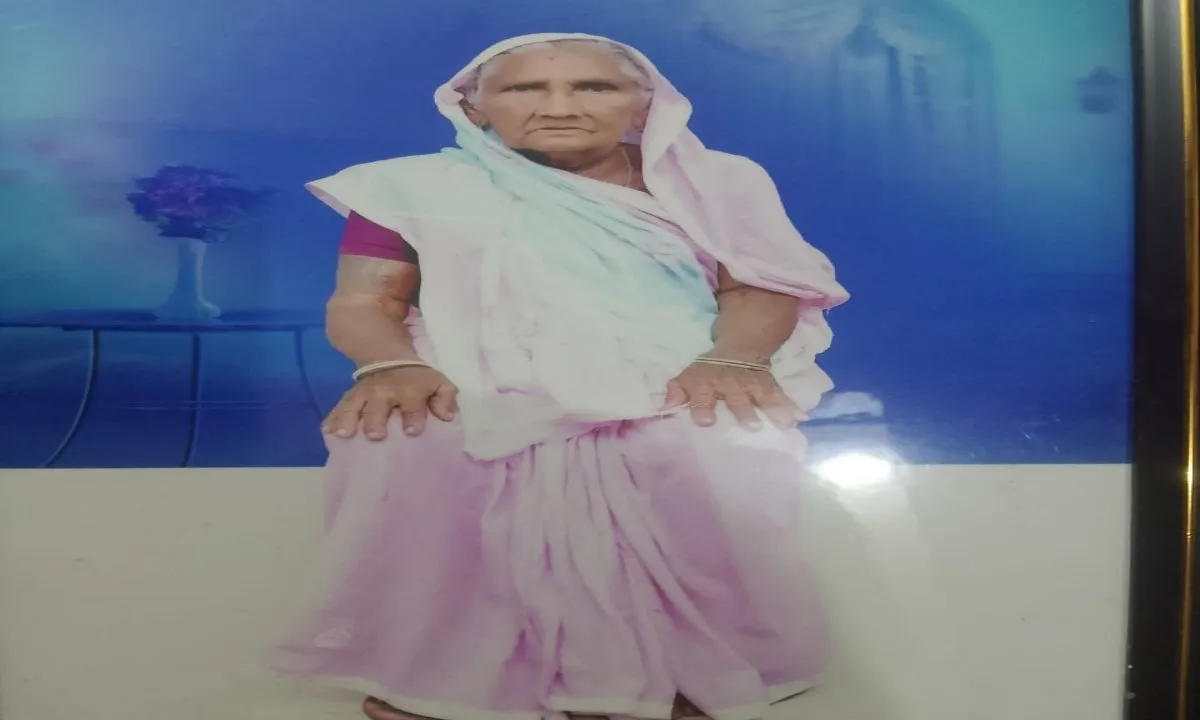 आरएलएसवाई इंटर कॉलेज के पूर्व प्राचार्य को मातृ शोक, 97 वर्षीय गौरी बाला देवी का निधन