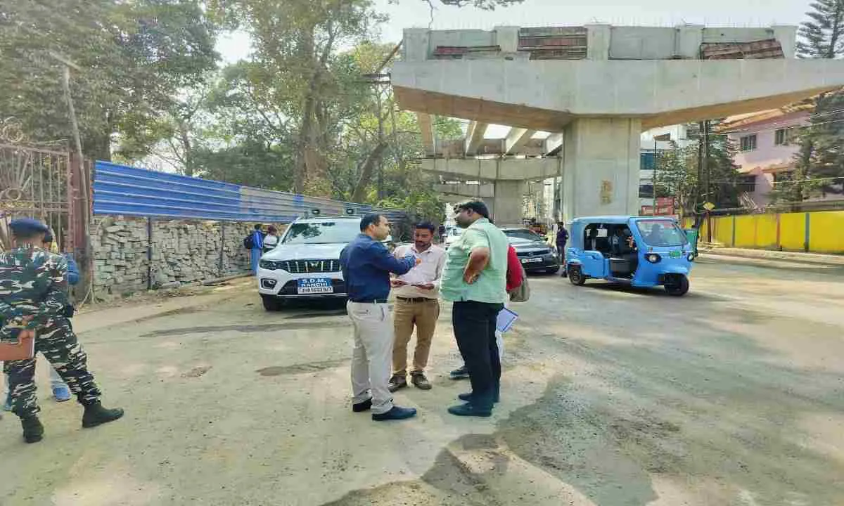 कांटाटोली–सिरमटोली फ्लाईओवर निर्माण की प्रगति पर प्रशासन सख्त