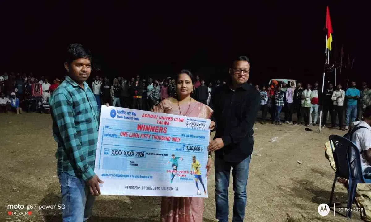 Pakur News : तलवा में तीन दिवसीय फुटबॉल टूर्नामेंट संपन्न, एफ.सी. मार्गोमुंडा विजेता