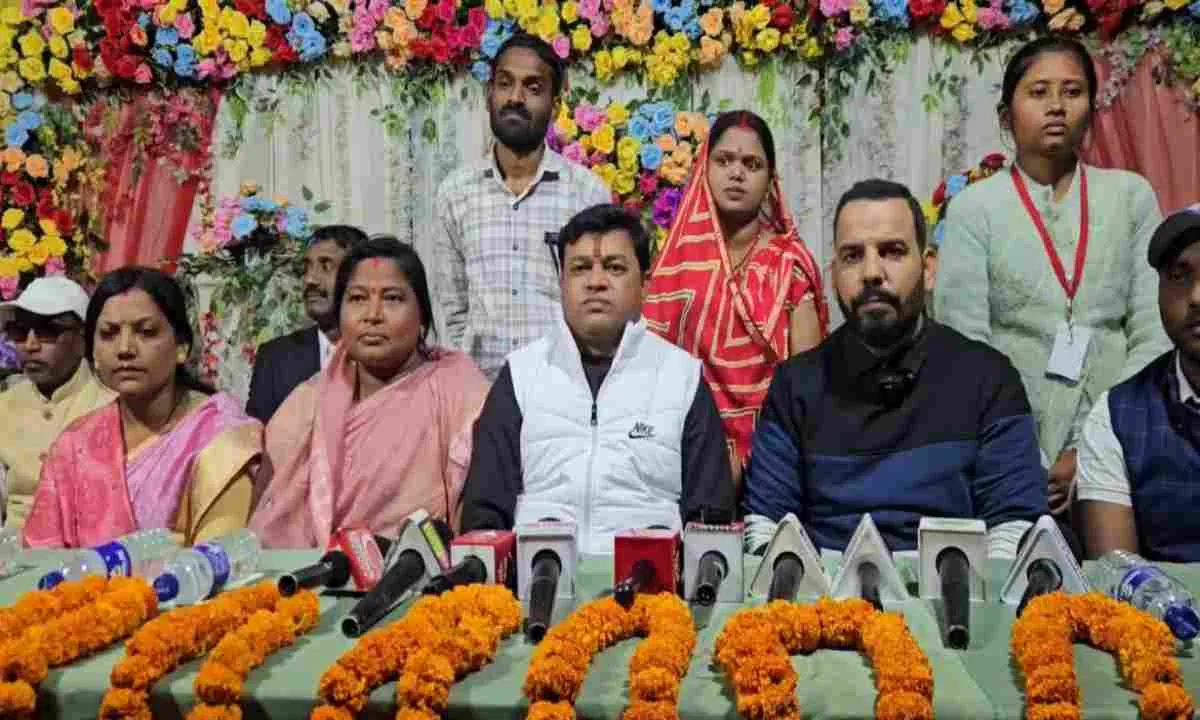 गिरिडीह मेयर चुनाव में फूल देवी को जेएलकेएम का समर्थन