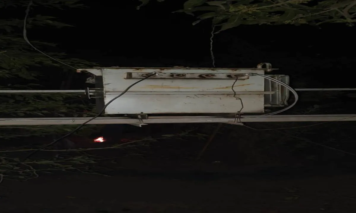 Pakur News : उपासना मरांडी की पहल से बेनाकुढ़ा नीचे टोला में लगा नया ट्रांसफार्मर