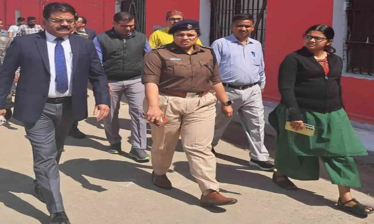 Palamu News : पीडीजे श्रीराम शर्मा की अगुआई में बोर्ड ऑफ विजिटर व डालसा टीम ने जेल व्यवस्थाओं की जांच