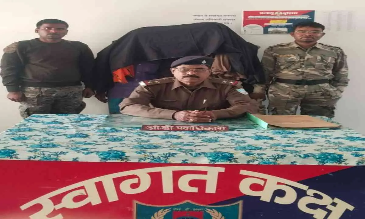 छतरपुर थाना कांड संख्या GR-1172/14 के आरोपी गिरफ्तार