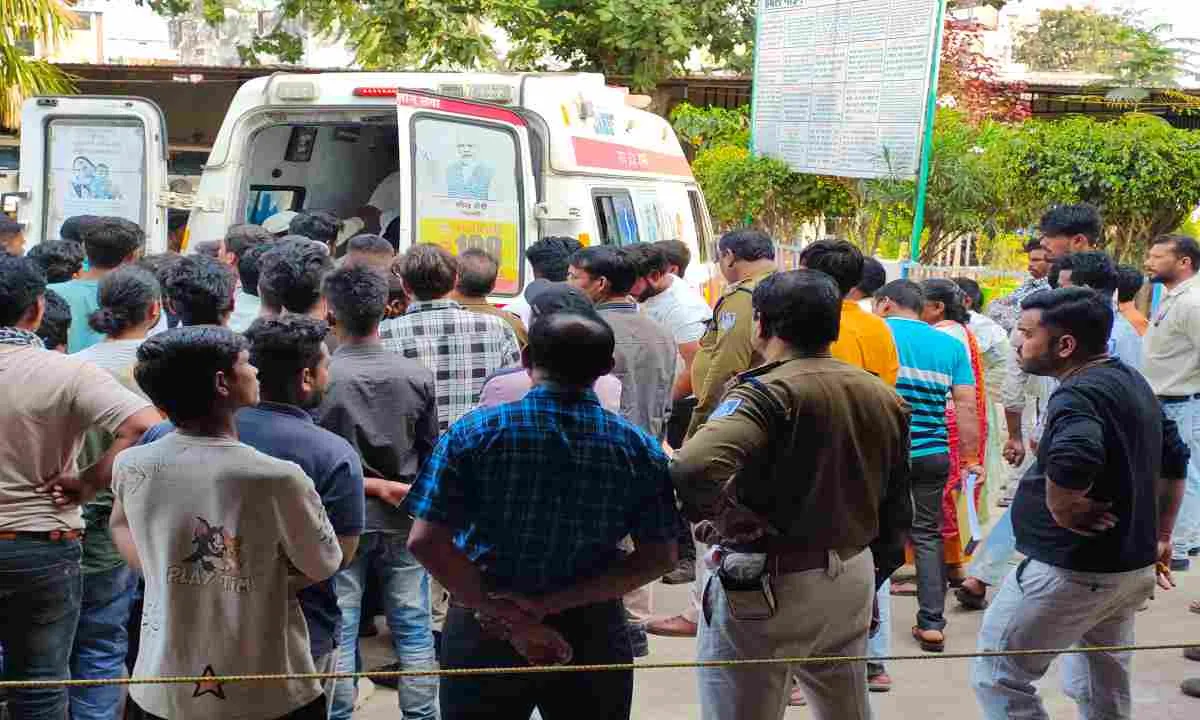 Crime News: दिनदहाड़े युवक का अपहरण, बेरहमी से तोड़े हाथ-पैर, उंगलियों के नाखून उखाड़े