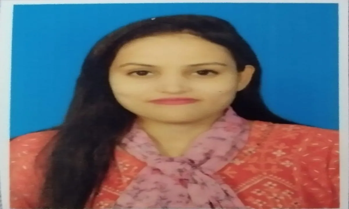 जाह्नवी ने बिना कोचिंग, 2 महीने में किया यूजीसी नेट क्वालिफाई