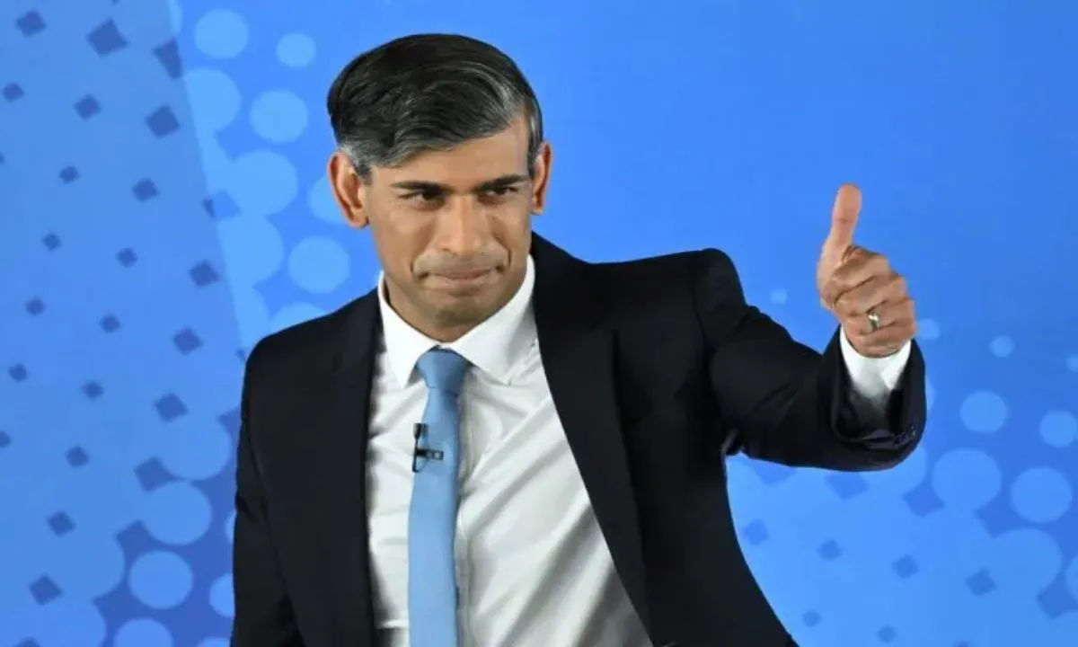 दिल्ली ट्रैफिक पर ऋषि सुनक का तंज: AI सब कर सकता है, जाम नहीं - इंडिया AI समिट में गूंजे ठहाके