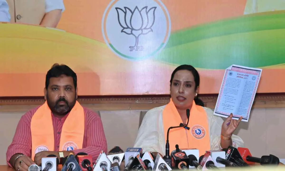 राफिया नाज़ का कल्पना सोरेन पर सीधा हमला: 